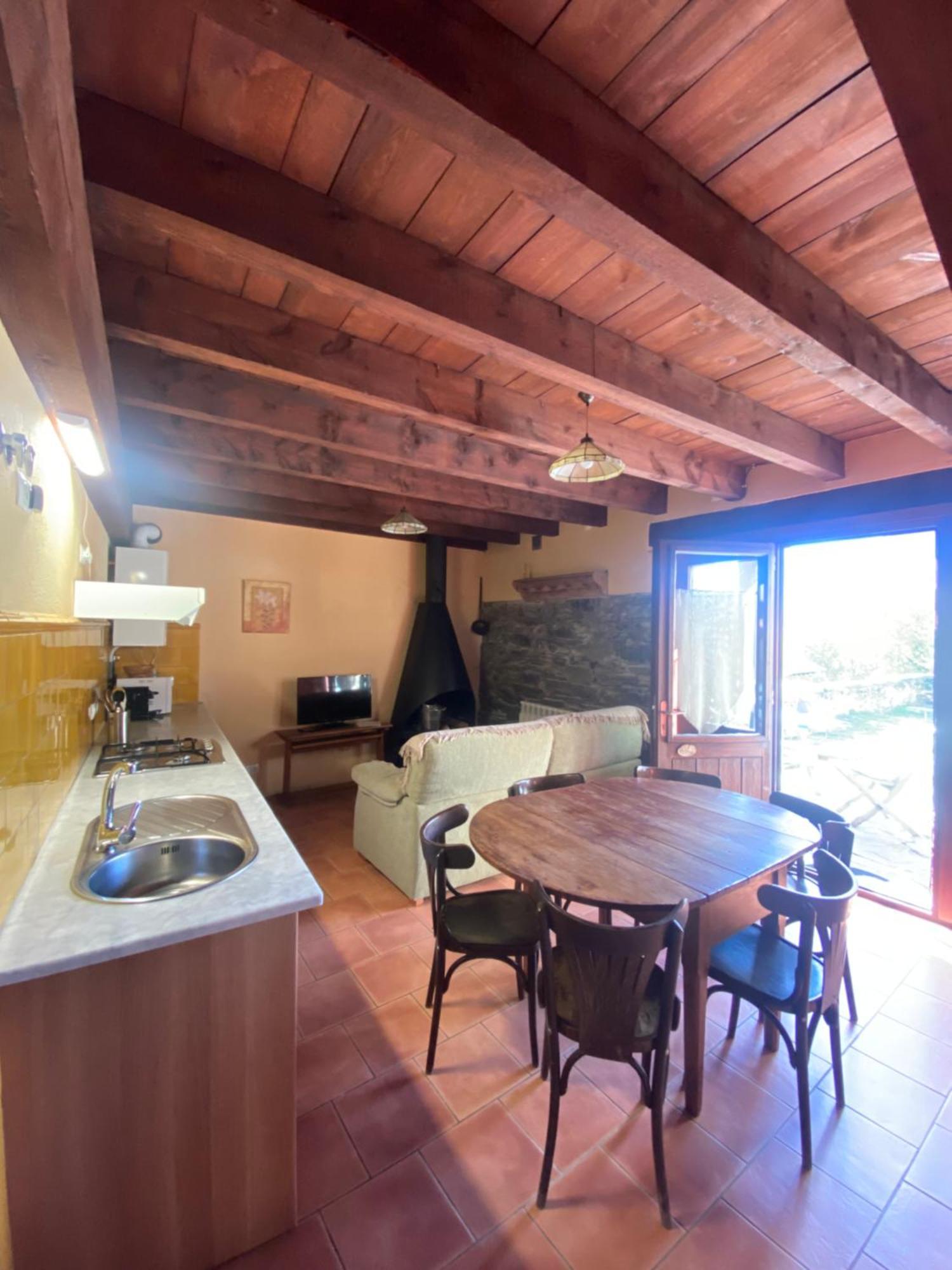 Can Bonada El Serrat Luaran gambar